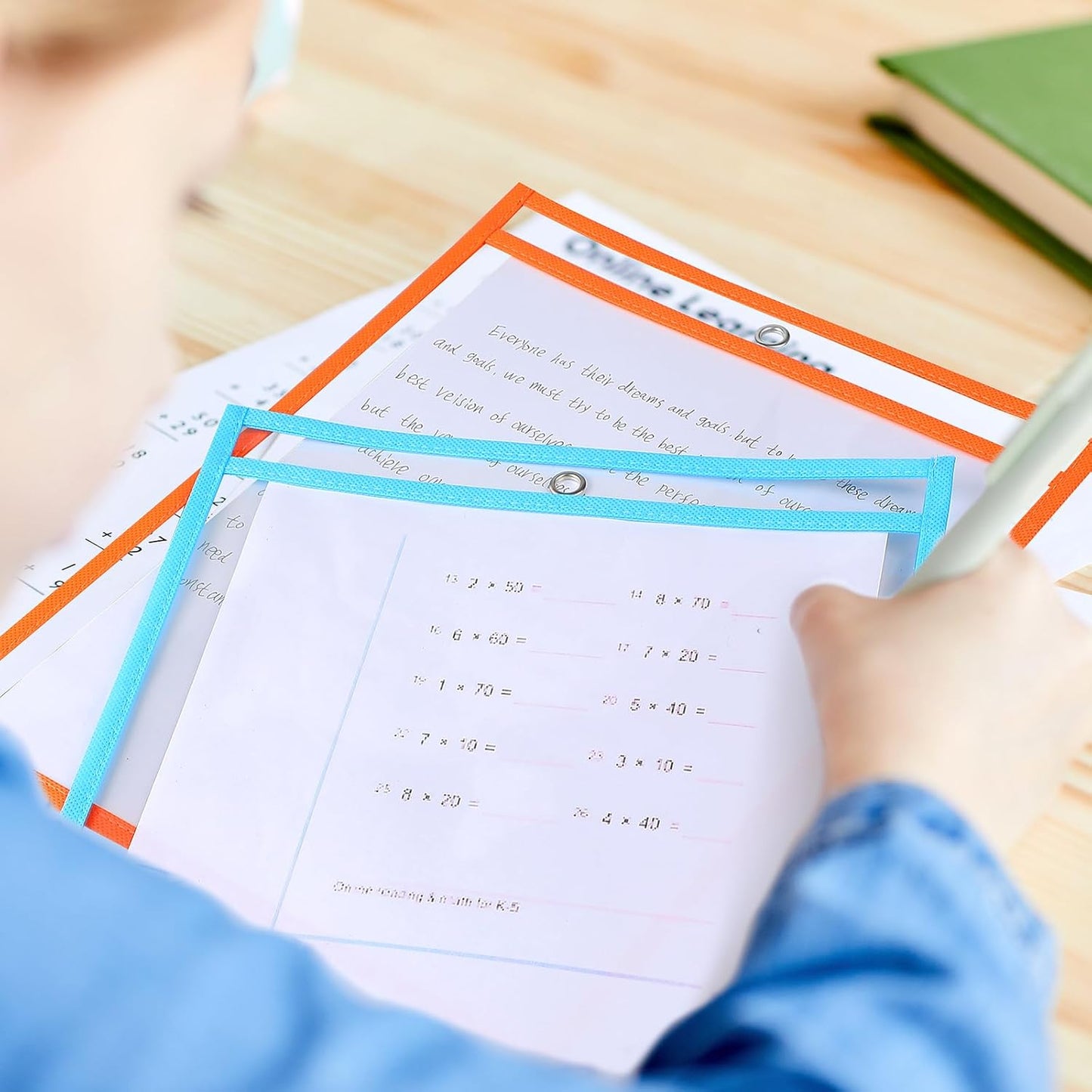 PerKoop 100 Pcs Oversized Clear Dry Erase Pockets Sleeves Bulk 10 x 14 Inch Erasable Ticket Holder Waterproof Sheet Protector Reusable Plastic Sleeves Document Holder for Classroom School Organization