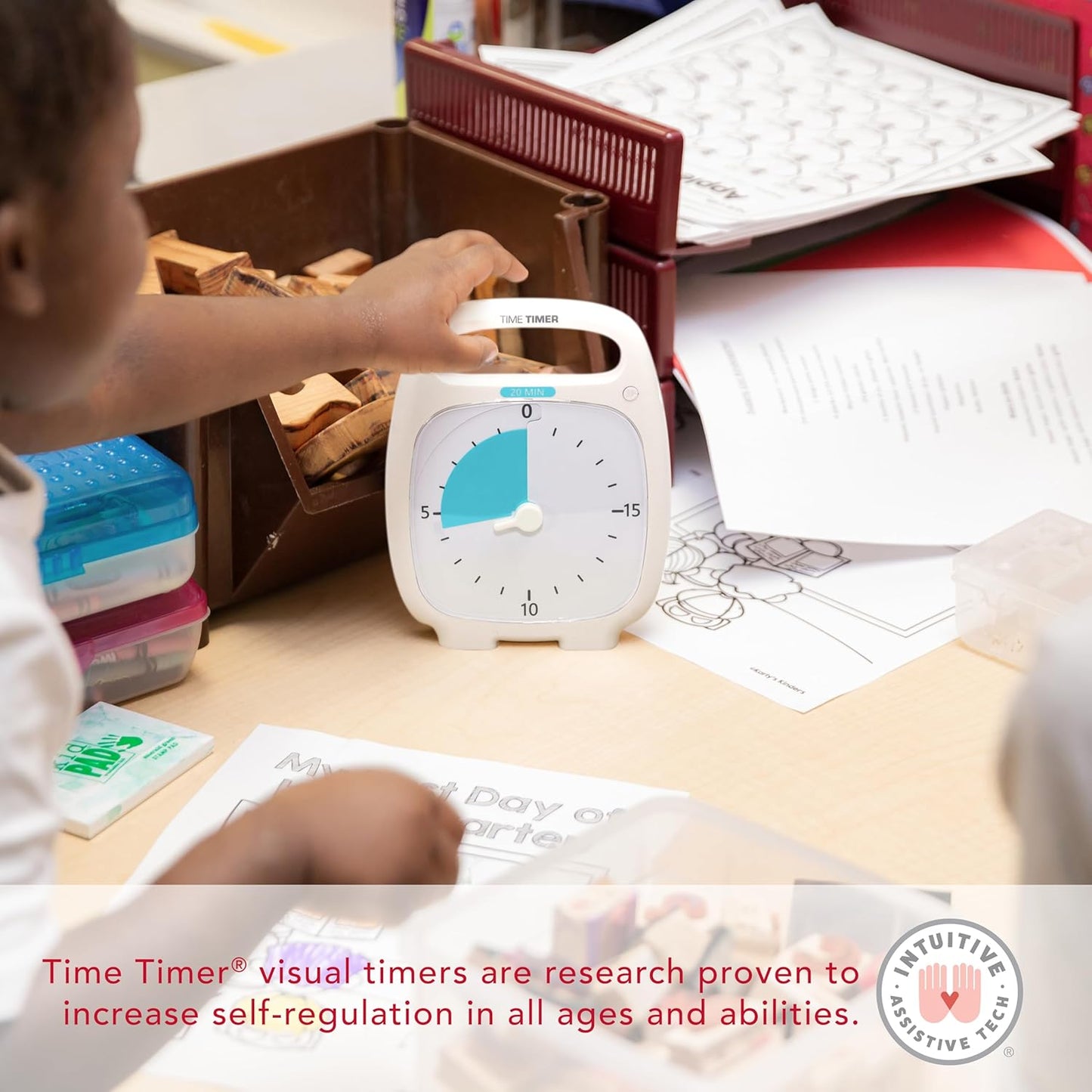 Time Timer PLUS 20 Minute Desk Visual Timer — Countdown Timer with Portable Handle for Classroom, Office, Homeschooling, Study Tool with Silent Operation (White)